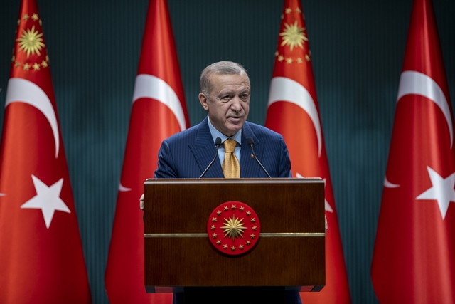 Erdoğan “Mart ayı başı itibarıyla kademeli normalleşme sürecini