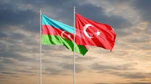 Türkiye ile Azerbaycan arasında kimlikle geçiş