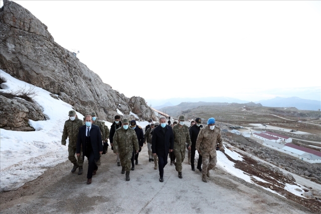 Millî Savunma Bakanı Hulusi Akar, Beraberinde TSK Komuta Kademesi ile Şırnak’a