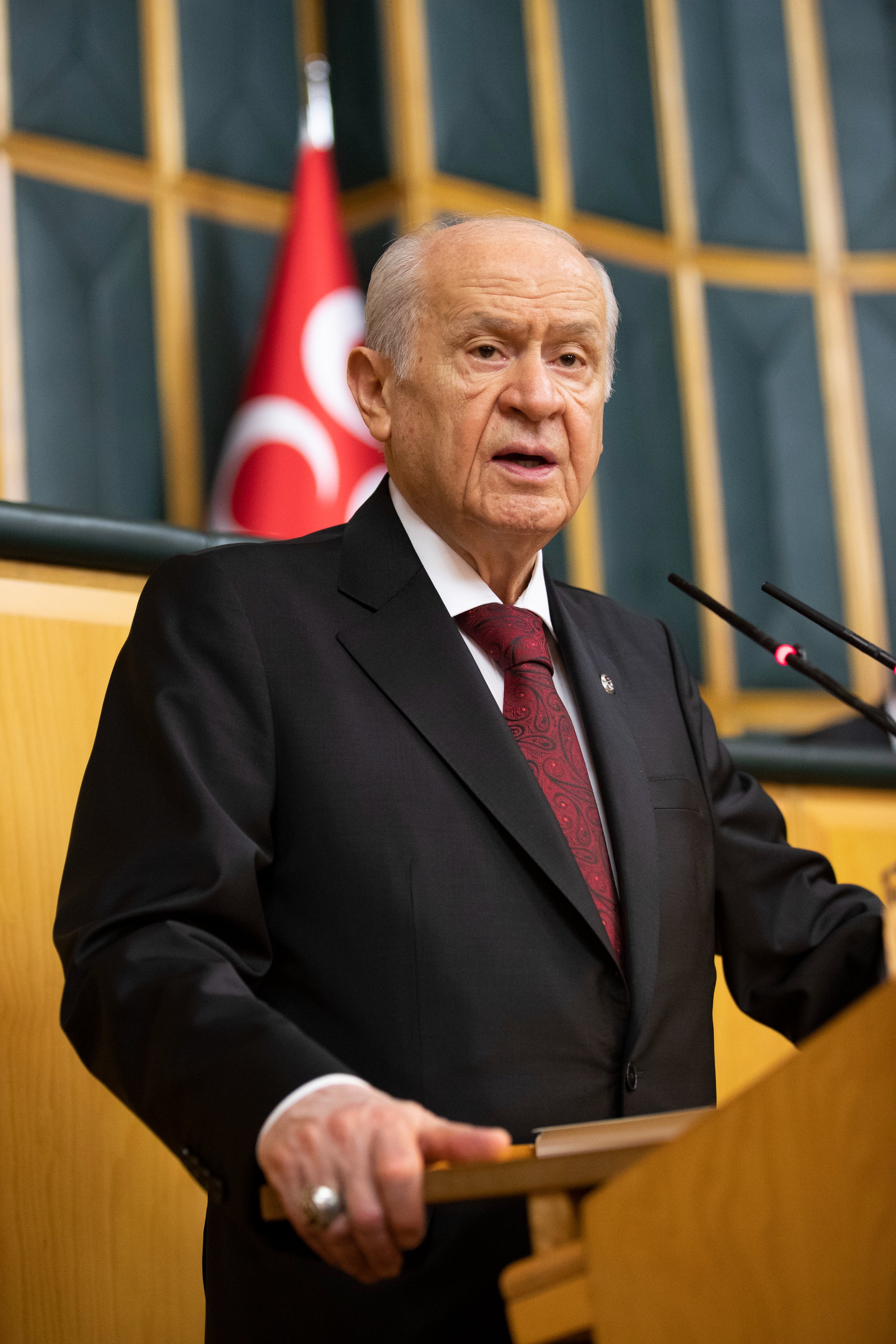MHP Genel Başkanı Devlet Bahçelinin yeğeni Mustafa Bahçeli hayatını