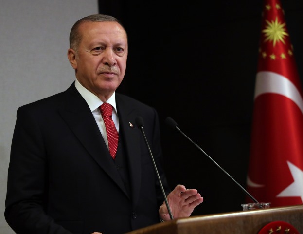 Cumhurbaşkanı Erdoğan ülkemizde 3 günlük millî yas ilan